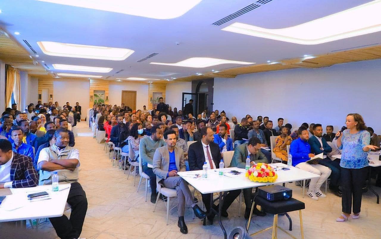 የኮሙኒኬሽን ዘርፉን በዕውቀትና በክህሎት ለመምራት የሚያግዝ የስትራቴጂክ ኮሙኒኬሽን ስልጠና በየደረጃው ለሚገኙ የኮሙኒኬሽን አመራሮች መሰጠት ተጀመረ